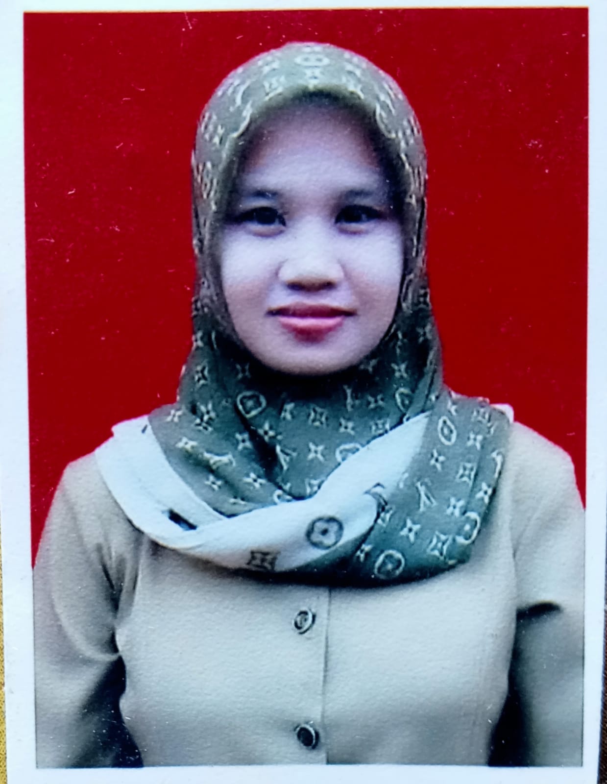 FITRIANI SYAMSUDDIN,S.Pd
